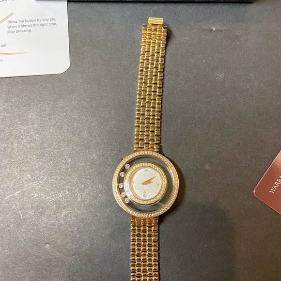 Christian Van Sant Graciuse Women’s Watch - Picture 8 of 15